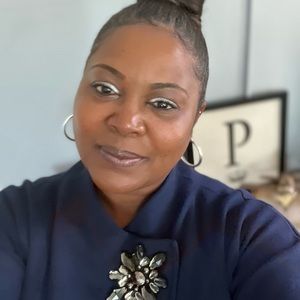 New to Posh! God fearing loving mother ! Here for a hobb